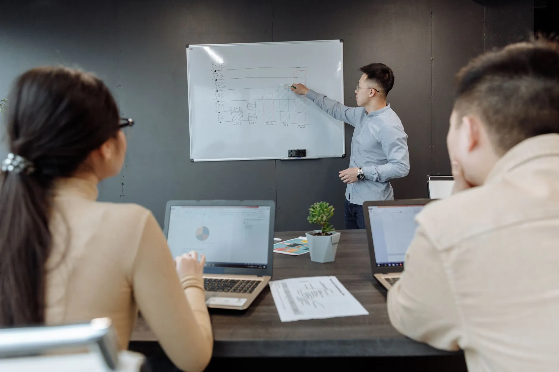 企业合同档案管理软件光盘选购要点与合规性评估指南