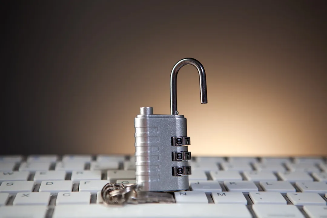 企业合同管理软件光盘选型指南:从功能模块到部署方式的全面解析